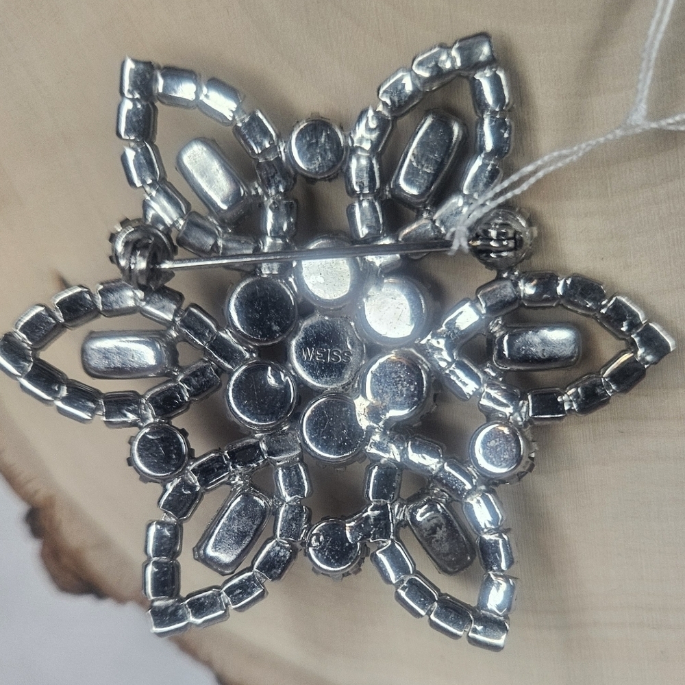 Albert Weiss Vintage Rhinestone Flower Brooch 1950s GUC 2.25" - Picture 6 of 8